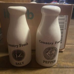 Country fresh salt and pepper shakers